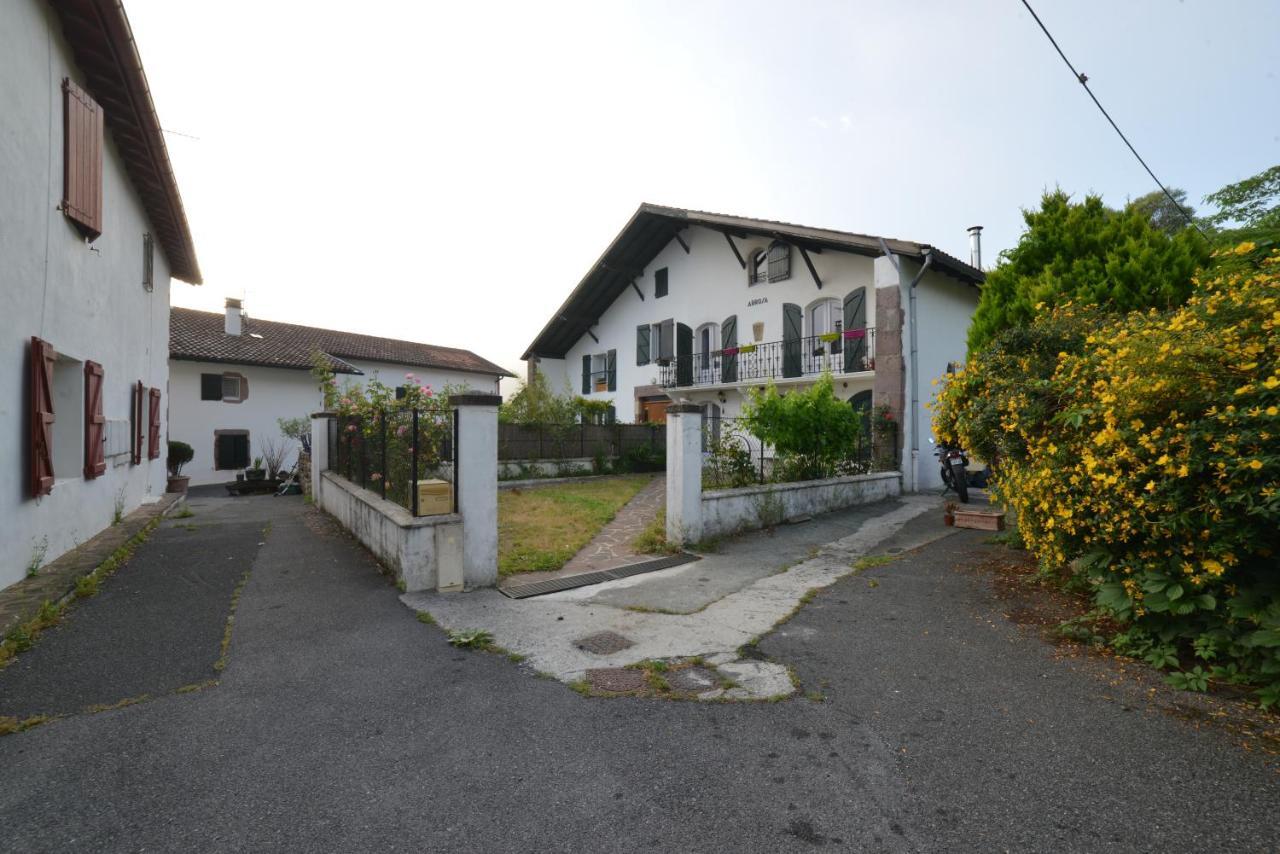 Etxe Arrosa Apartment Saint-Martin-d'Arrossa Exterior photo